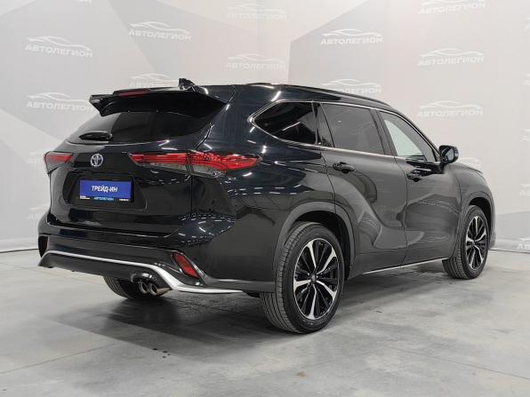 Toyota Crown Kluger с пробегом 2021 года, цена 6 000 000 рублей, 46114 км, внедорожник, Автокод Объявления