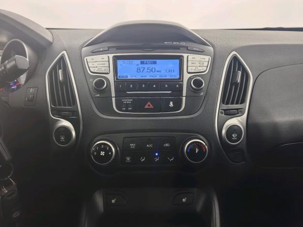 Hyundai ix35 I с пробегом 2011 года, цена 839 000 рублей, 188057 км, внедорожник, Автокод Объявления