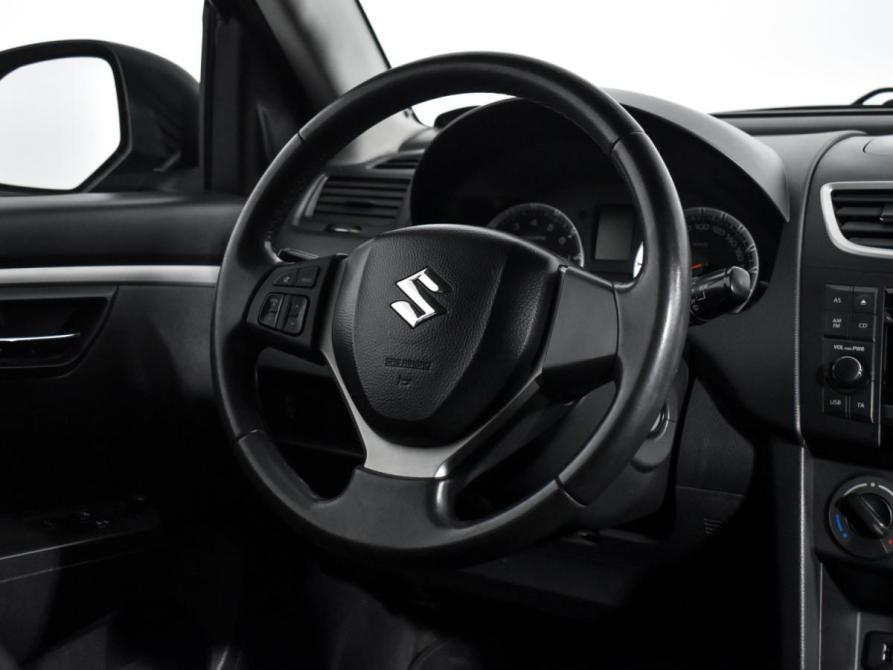 Suzuki Swift IV Санкт-Петербург  - изображение 15