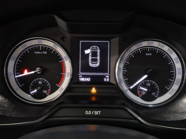 Skoda Octavia III (A7) Рестайлинг с пробегом 2018 года, цена 1 450 000 рублей, 186134 км, лифтбек, Автокод Объявления