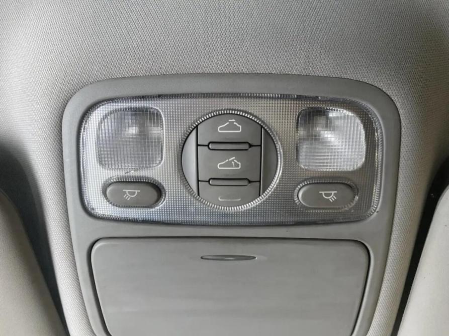 Kia Carens II (UN) Челябинск  - изображение 14