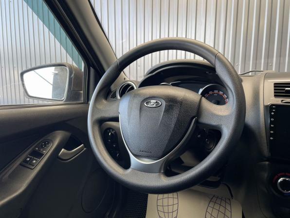 Lada (ВАЗ) Granta I Рестайлинг с пробегом 2018 года, цена 547 000 рублей, 105645 км, лифтбек, Автокод Объявления