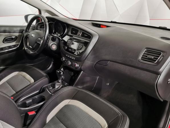 Kia Ceed II с пробегом 2014 года, цена 1 035 150 рублей, 113934 км, хэтчбек, Автокод Объявления