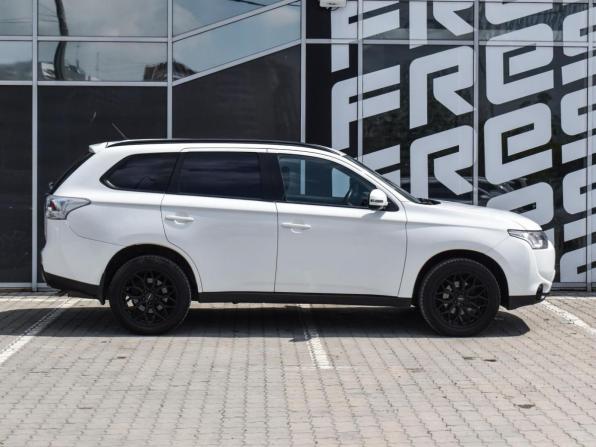 Mitsubishi Outlander III с пробегом 2012 года, цена 1 250 000 рублей, 346512 км, внедорожник, Автокод Объявления