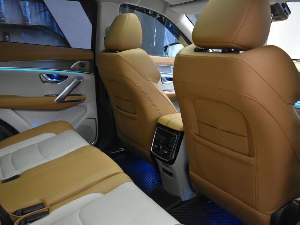 JETOUR X70 PLUS I Рестайлинг с пробегом 2024 года, цена 2 275 000 рублей, 55000 км, внедорожник, Автокод Объявления