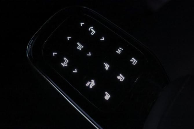 GAC M8 с пробегом 2023 года, цена 3 870 000 рублей, 64498 км, минивэн, Автокод Объявления