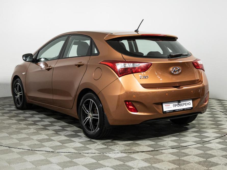 Hyundai i30 II Санкт-Петербург  - изображение 8