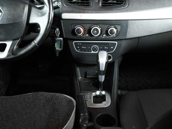 Renault Megane III с пробегом 2012 года, цена 690 000 рублей, 165934 км, хэтчбек, Автокод Объявления