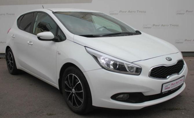 Kia Ceed II с пробегом 2015 года, цена 1 100 000 рублей, 103000 км, хэтчбек, Автокод Объявления