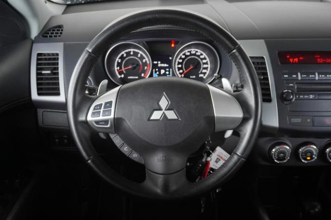Mitsubishi Outlander II Рестайлинг с пробегом 2012 года, цена 1 465 000 рублей, 245854 км, внедорожник, Автокод Объявления