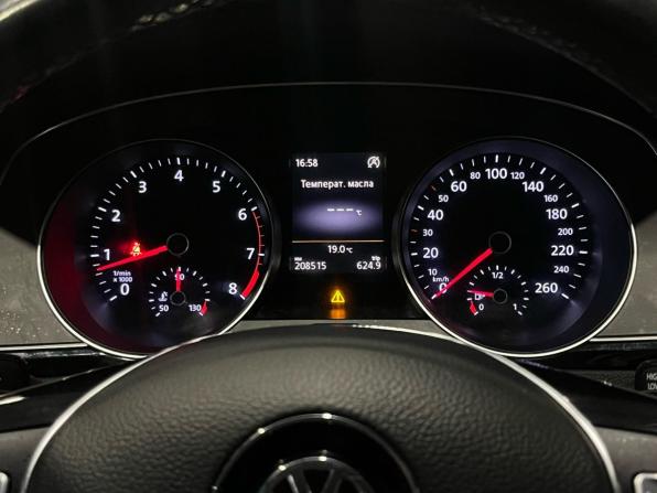 Volkswagen Passat B8 с пробегом 2016 года, цена 1 599 000 рублей, 208515 км, седан, Автокод Объявления
