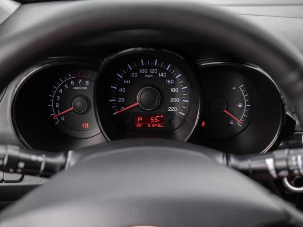 Kia Rio III Рестайлинг с пробегом 2016 года, цена 1 299 000 рублей, 61243 км, седан, Автокод Объявления
