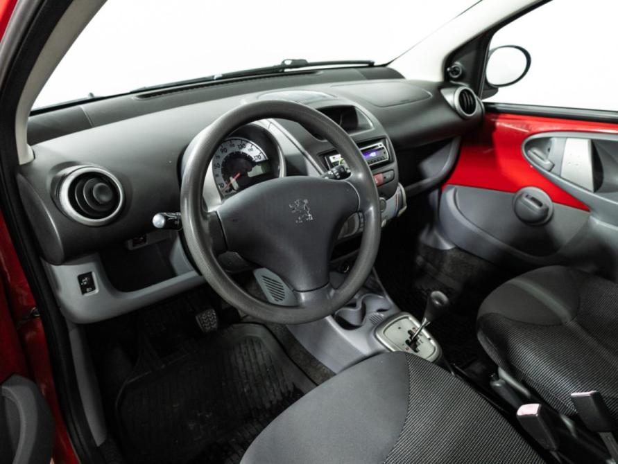 Peugeot 107 I Санкт-Петербург  - изображение 12