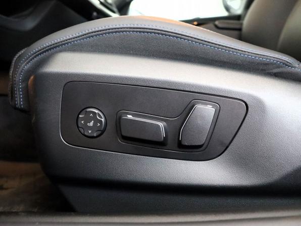BMW 5 серии VIII (G60/G61/G68) с пробегом 2024 года, цена 7 750 000 рублей, 16429 км, седан, Автокод Объявления