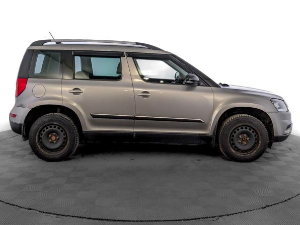 Skoda Yeti I Рестайлинг с пробегом 2017 года, цена 1 505 000 рублей, 113469 км, внедорожник, Автокод Объявления