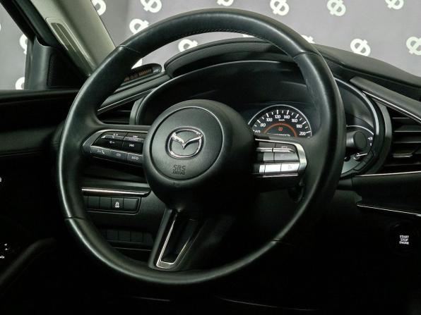 Mazda 3 IV (BP) с пробегом 2019 года, цена 1 656 000 рублей, 37755 км, седан, Автокод Объявления