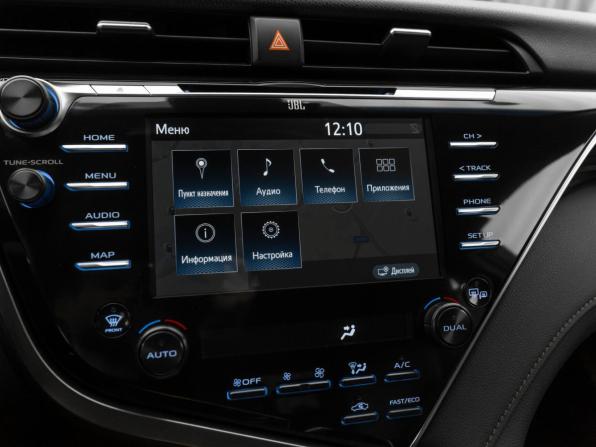 Toyota Camry VIII (XV70) с пробегом 2019 года, цена 2 840 000 рублей, 115351 км, седан, Автокод Объявления