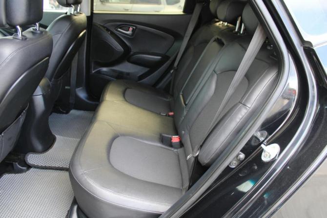 Hyundai ix35 I Рестайлинг с пробегом 2013 года, цена 1 350 000 рублей, 135000 км, внедорожник, Автокод Объявления