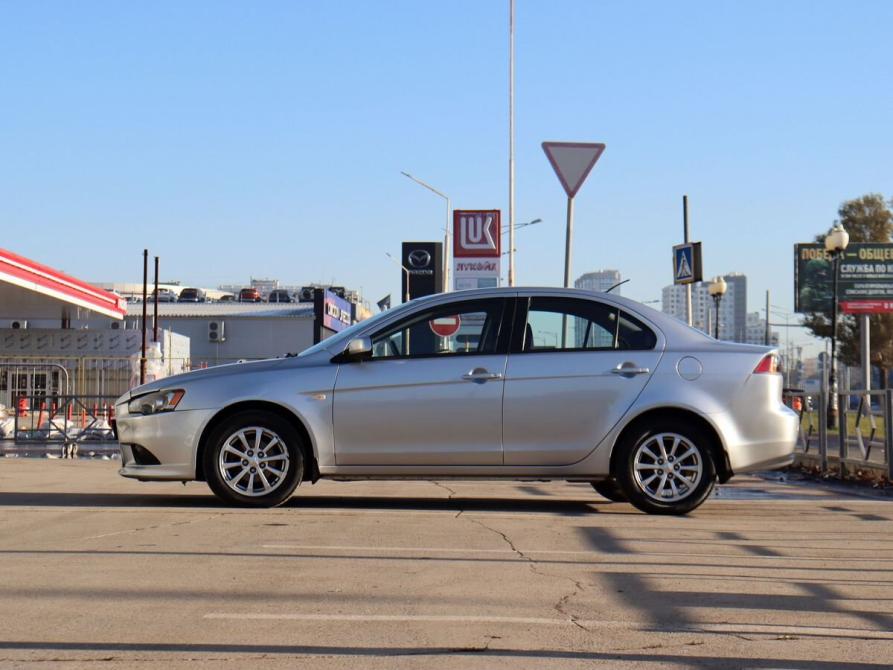 Mitsubishi Lancer X Рестайлинг Самара  - изображение 8