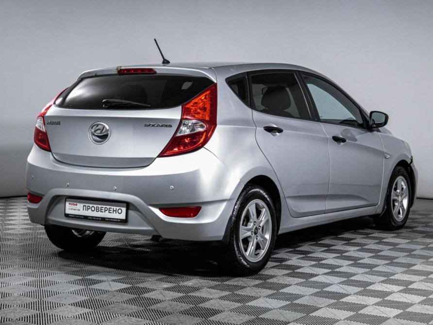 Hyundai Solaris I Москва  - изображение 5