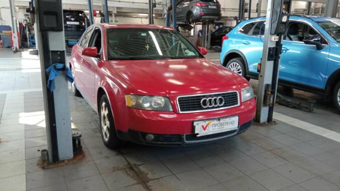 Audi A4 II (B6) с пробегом 2002 года, цена 330 001 рубль, 283254 км, седан, Автокод Объявления