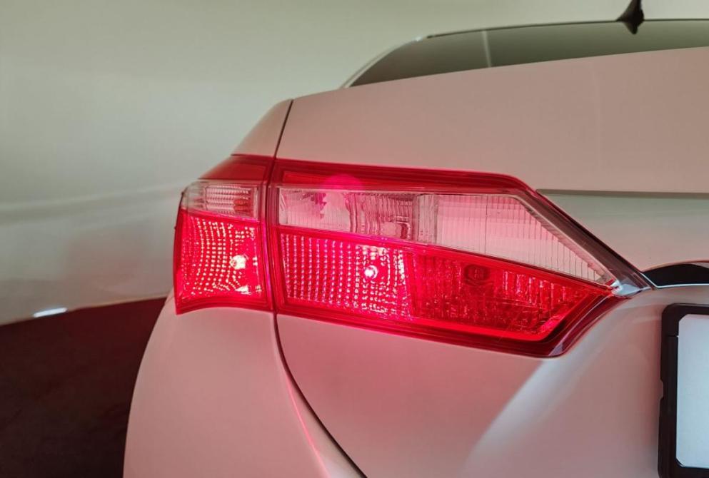 Toyota Corolla XI (E160 E170 E180) Рестайлинг 1 Ярославль  - изображение 24