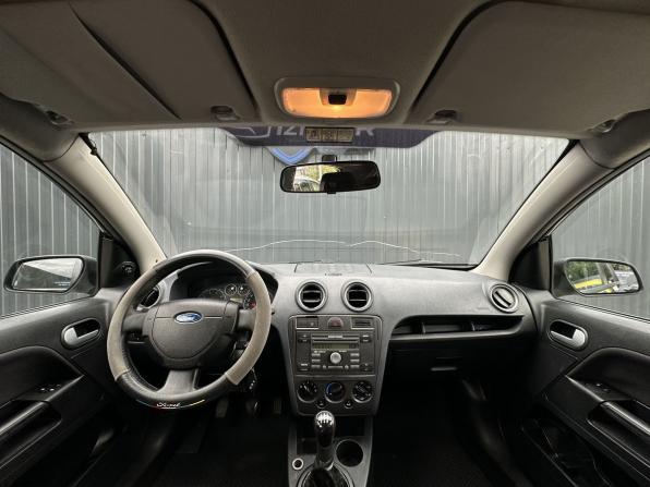 Ford Fusion I Рестайлинг с пробегом 2007 года, цена 349 000 рублей, 176300 км, хэтчбек, Автокод Объявления