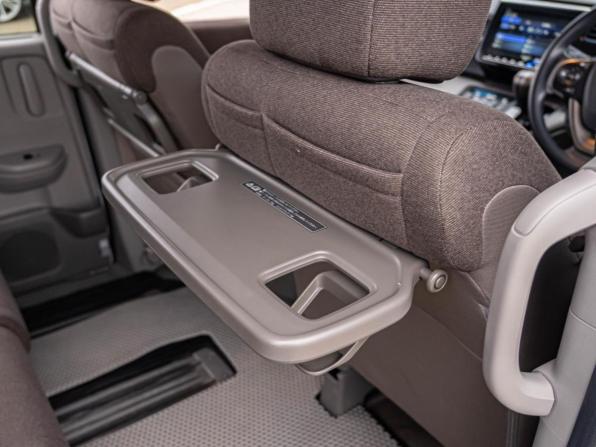 Honda Stepwgn V Рестайлинг с пробегом 2019 года, цена 2 295 000 рублей, 100536 км, минивэн, Автокод Объявления