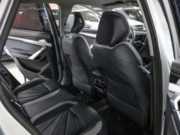 Geely Atlas II с пробегом 2024 года, цена 3 149 000 рублей, 16230 км, внедорожник, Автокод Объявления