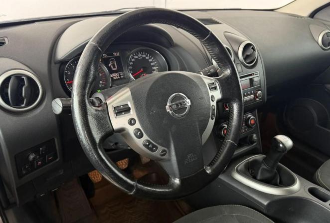 Nissan Qashqai I Рестайлинг с пробегом 2012 года, цена 900 000 рублей, 208596 км, внедорожник, Автокод Объявления