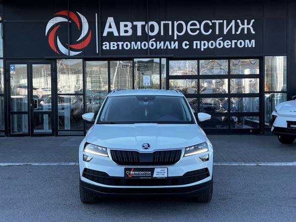 Skoda Karoq I с пробегом 2020 года, цена 2 349 000 рублей, 71255 км, внедорожник, Автокод Объявления