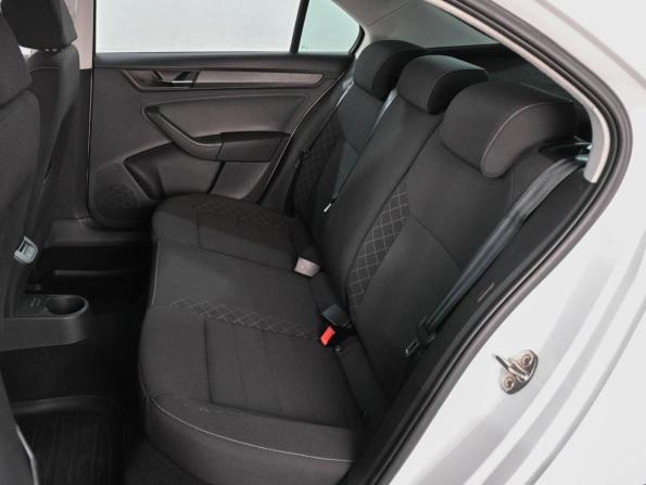 Skoda Rapid II с пробегом 2021 года, цена 1 609 000 рублей, 107068 км, лифтбек, Автокод Объявления