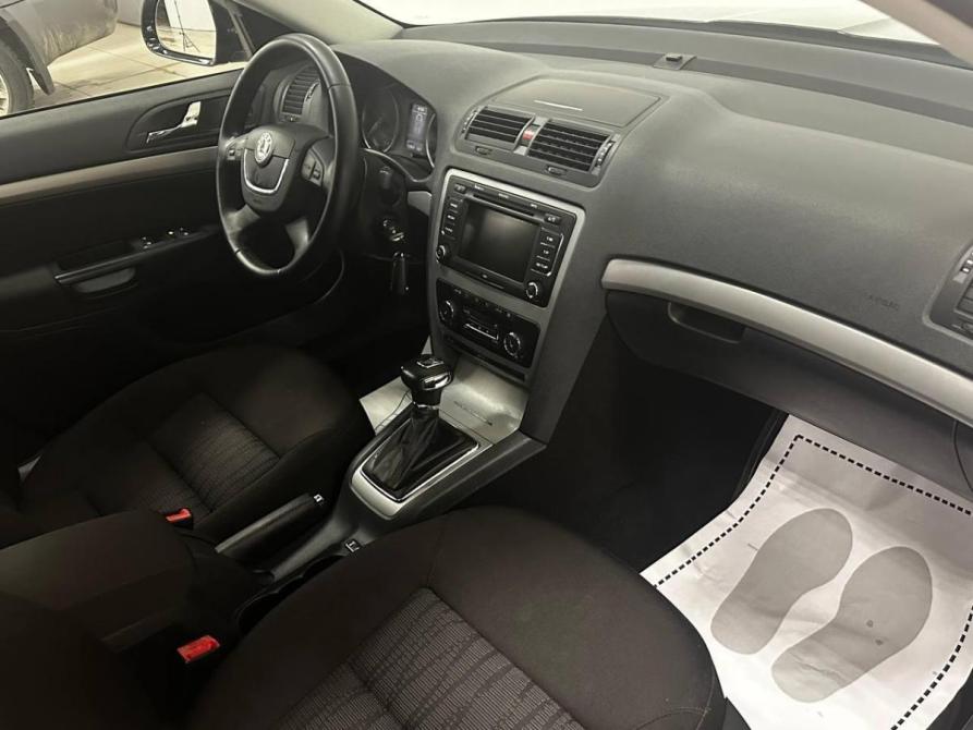 Skoda Octavia II (A5) Рестайлинг Москва  - изображение 8