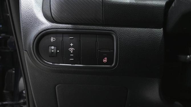 Kia Cerato III Рестайлинг (Classic) с пробегом 2019 года, цена 1 395 000 рублей, 156000 км, седан, Автокод Объявления