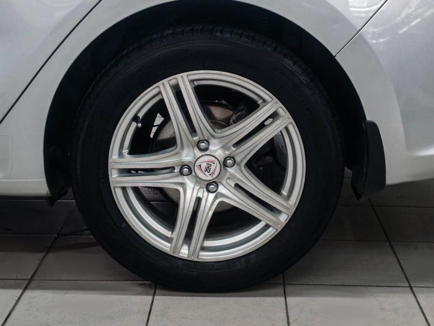 Kia Rio IV Ростов-на-Дону  - изображение 11