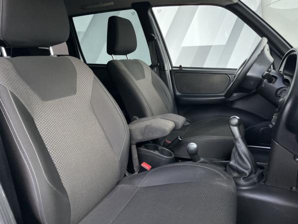 Chevrolet Niva I Рестайлинг с пробегом 2017 года, цена 865 000 рублей, 44753 км, внедорожник, Автокод Объявления