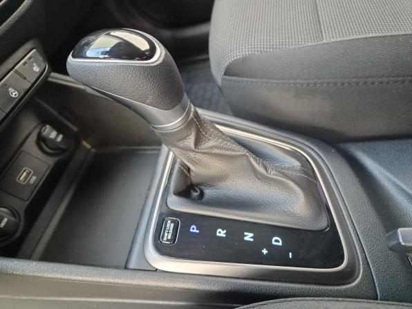 Hyundai Solaris II с пробегом 2019 года, цена 1 407 000 рублей, 137896 км, седан, Автокод Объявления