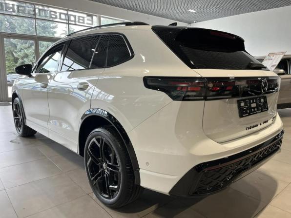 Volkswagen Tiguan II Рестайлинг (China Market) с пробегом 2026 года, цена 4 849 900 рублей, 1 км, внедорожник, Автокод Объявления