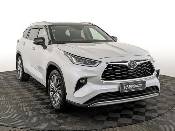 Toyota Highlander IV (XU70) с пробегом 2024 года, цена 4 940 000 рублей, 34400 км, внедорожник, Автокод Объявления
