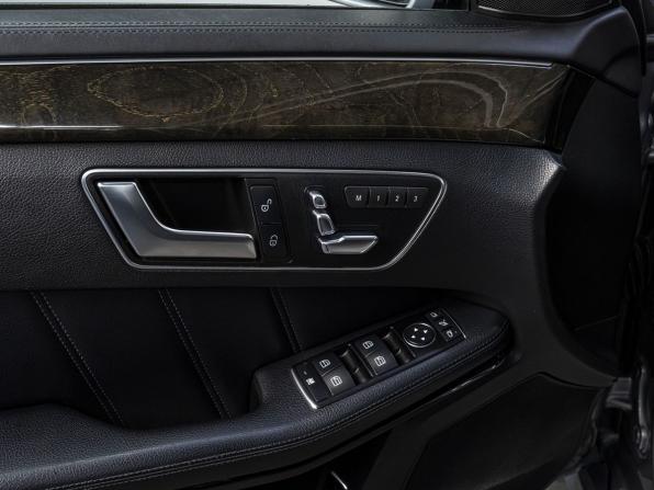 Mercedes-Benz E-Класс IV (W212 S212 C207) Рестайлинг с пробегом 2013 года, цена 2 400 000 рублей, 184997 км, седан, Автокод Объявления