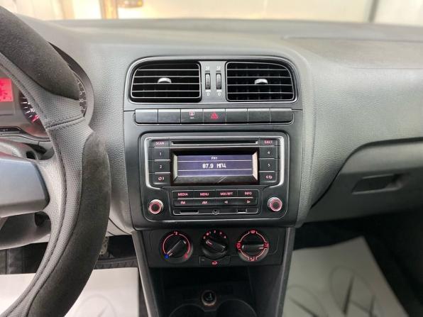 Volkswagen Polo V с пробегом 2010 года, цена 399 000 рублей, 228991 км, седан, Автокод Объявления