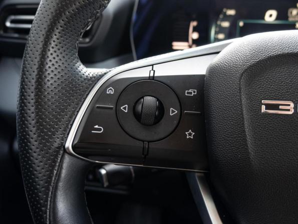 BAIC U5 Plus с пробегом 2023 года, цена 1 295 000 рублей, 34833 км, седан, Автокод Объявления