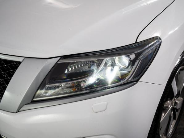 Nissan Pathfinder IV с пробегом 2015 года, цена 1 900 000 рублей, 186437 км, внедорожник, Автокод Объявления