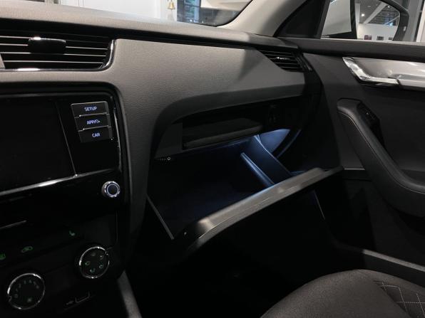 Skoda Octavia III (A7) Рестайлинг с пробегом 2019 года, цена 1 800 000 рублей, 114117 км, лифтбек, Автокод Объявления