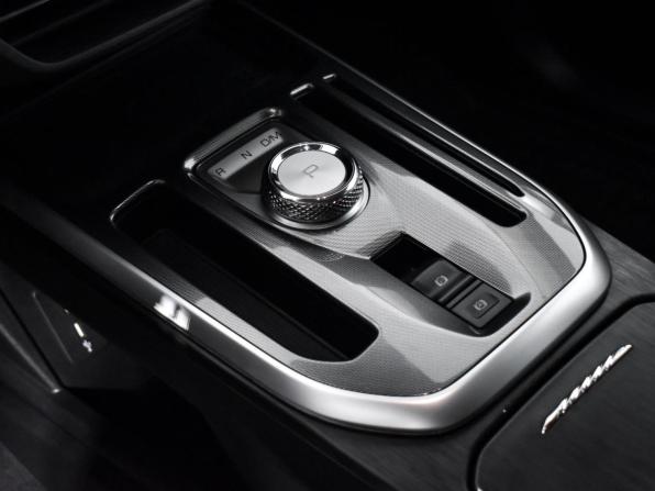 Haval Jolion I с пробегом 2023 года, цена 1 789 000 рублей, 43119 км, внедорожник, Автокод Объявления
