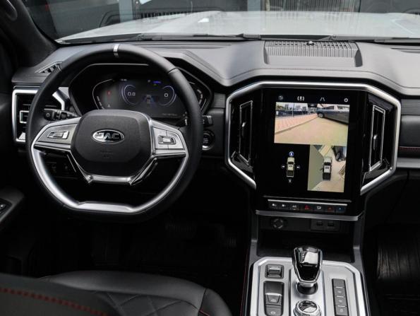 JAC T9 с пробегом 2024 года, цена 3 200 000 рублей, 12740 км, offers.body_type.unknown, Автокод Объявления