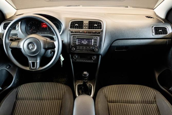Volkswagen Polo V с пробегом 2013 года, цена 870 000 рублей, 190152 км, седан, Автокод Объявления
