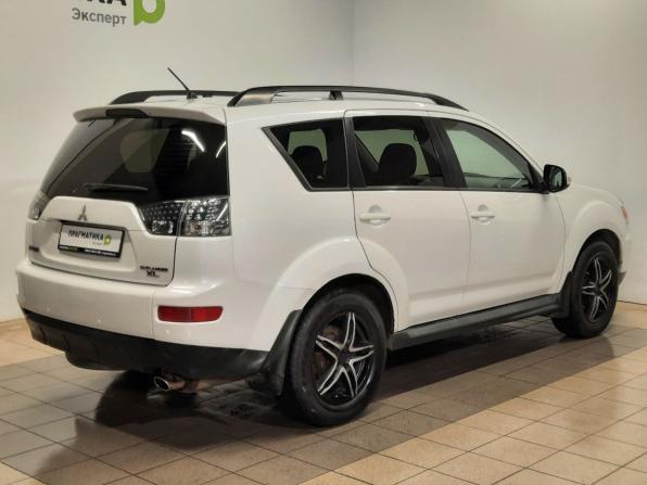 Mitsubishi Outlander II Рестайлинг с пробегом 2010 года, цена 818 000 рублей, 320000 км, внедорожник, Автокод Объявления