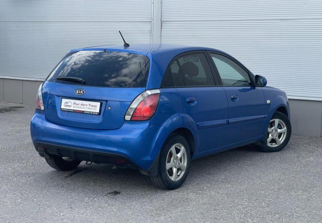 Kia Rio II Рестайлинг с пробегом 2011 года, цена 517 000 рублей, 260211 км, хэтчбек, Автокод Объявления