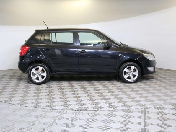 Skoda Fabia II Рестайлинг с пробегом 2013 года, цена 650 000 рублей, 135159 км, хэтчбек, Автокод Объявления